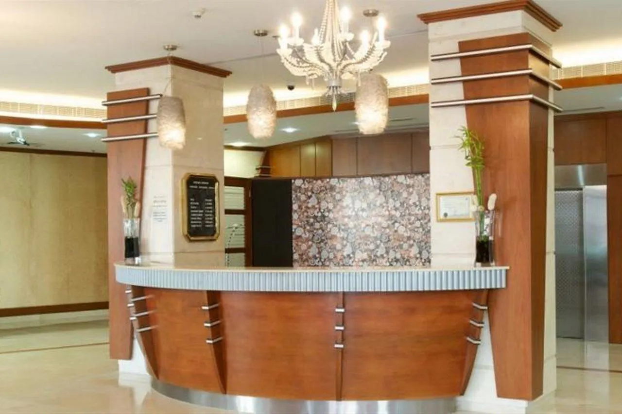 Chelsea Gardens Hotel Apartment Dubai