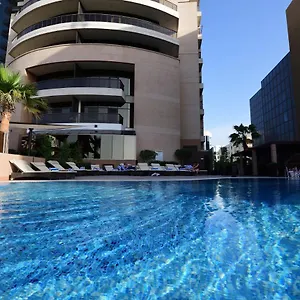 https://majestic-hotel-tower.sharjah-hotels.com