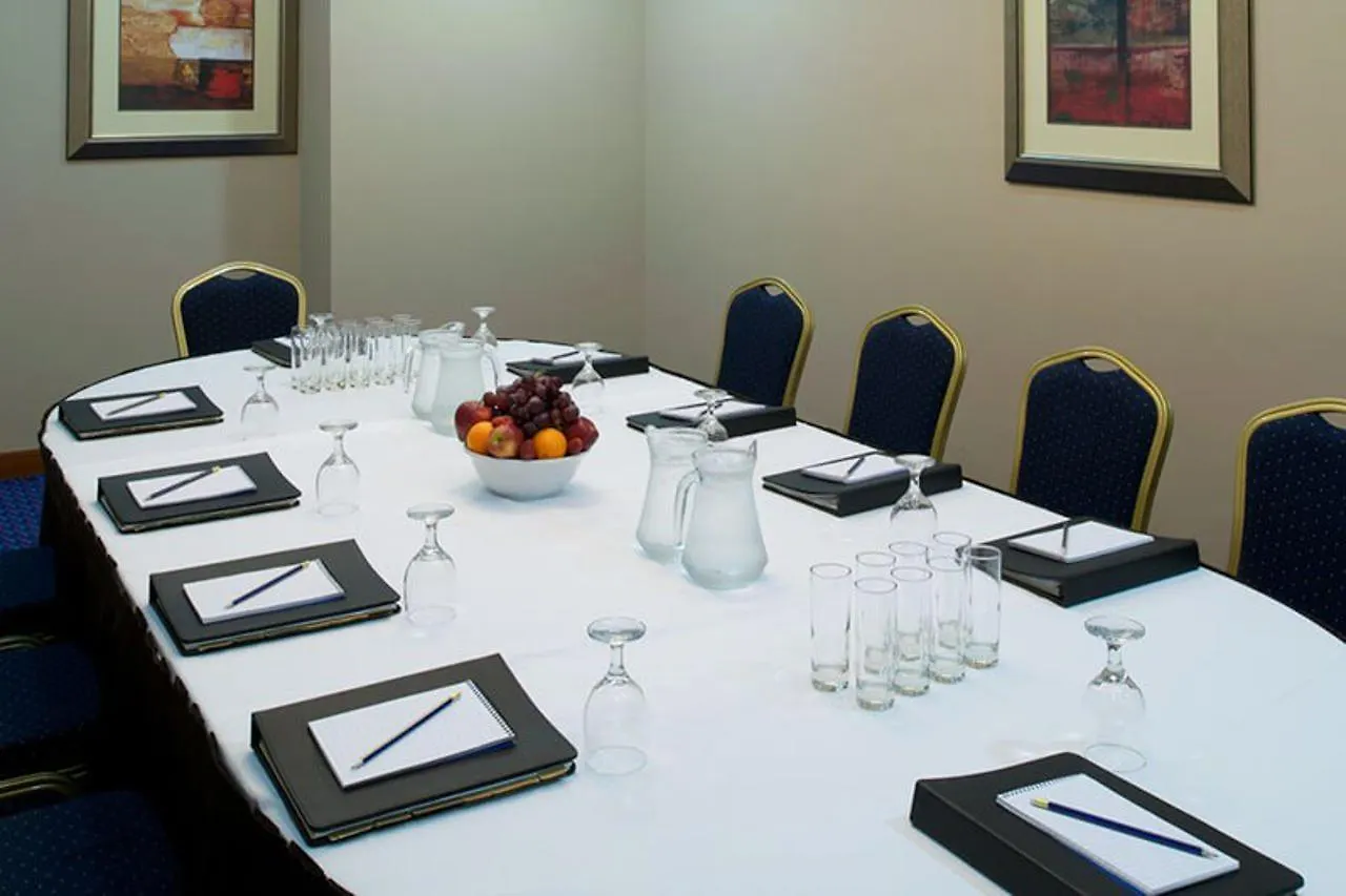 Chelsea Gardens Hotel Apartment Dubai