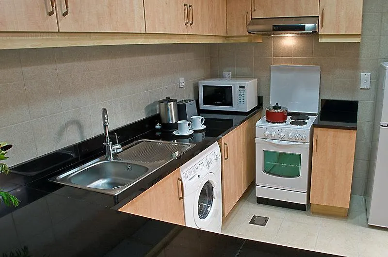 Chelsea Gardens Hotel Apartment Dubai 4*,  Förenade Arabemiraten